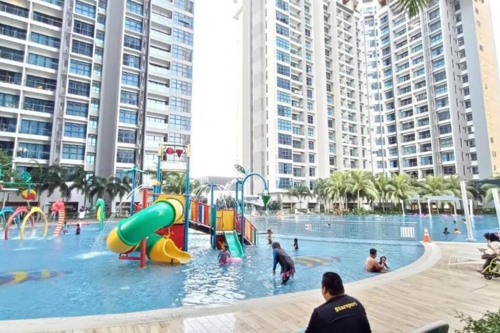 Great Atlantis Homestay Melaka Экстерьер фото